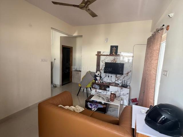 2 BHK Apartment in Whitefield for rent Bengaluru. The reference number is 21064681