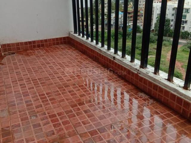 2 BHK Apartment in Whitefield for rent Bengaluru. The reference number is 21071805
