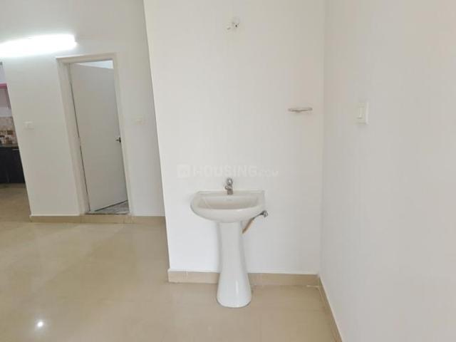 2 BHK Apartment in Whitefield for rent Bengaluru. The reference number is 21104041