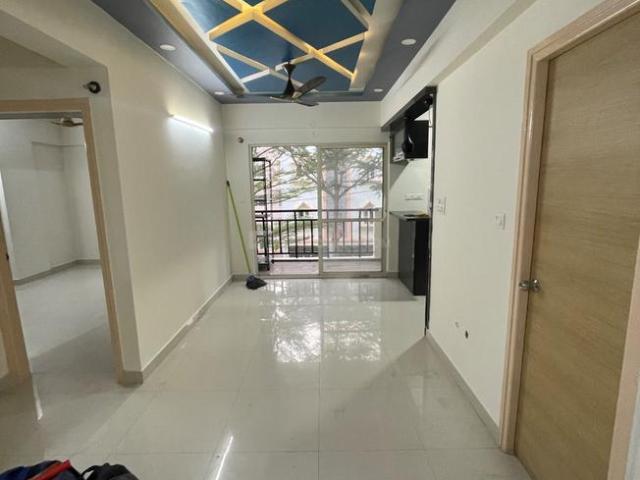 2 BHK Apartment in Whitefield for rent Bengaluru. The reference number is 21179604