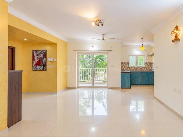 2 BHK Apartment in Whitefield for rent Bengaluru. The reference number is 21350599