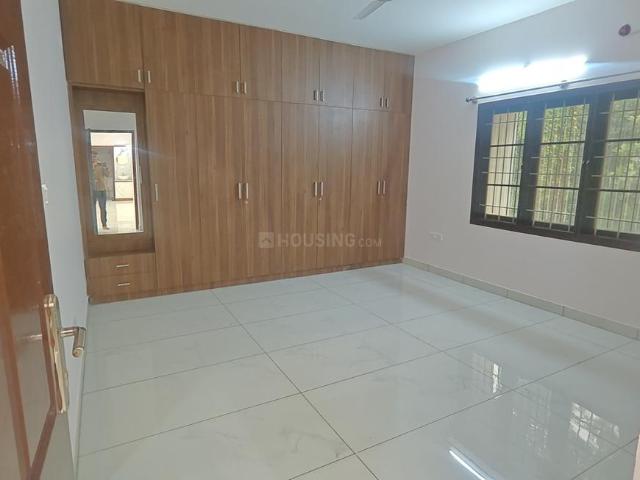 2 BHK Apartment in Whitefield for rent Bengaluru. The reference number is 21370747