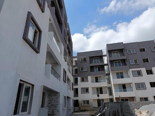 2 BHK Apartment in Whitefield for resale Bengaluru. The reference number is 10645003