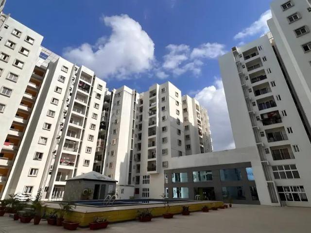 2 BHK Apartment in Whitefield for resale Bengaluru. The reference number is 20837677