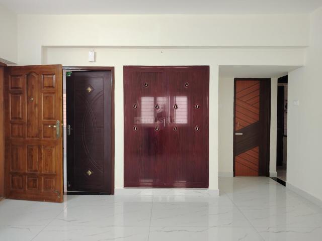 2 BHK Apartment in T Nagar for rent Chennai. The reference number is 17092694