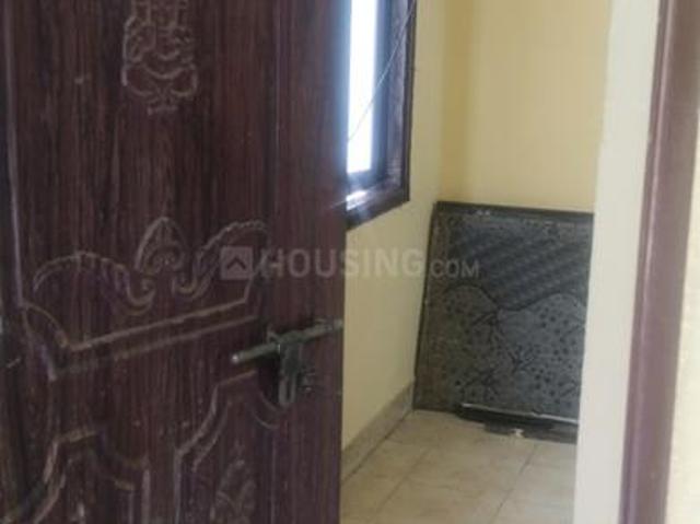 2 BHK Apartment in T Nagar for rent Chennai. The reference number is 20620288