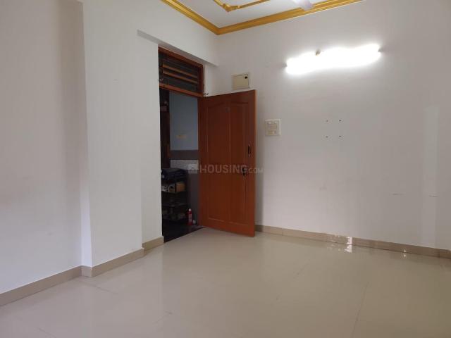 2 BHK Apartment in Toli Chowki for resale Hyderabad. The reference number is 7579592