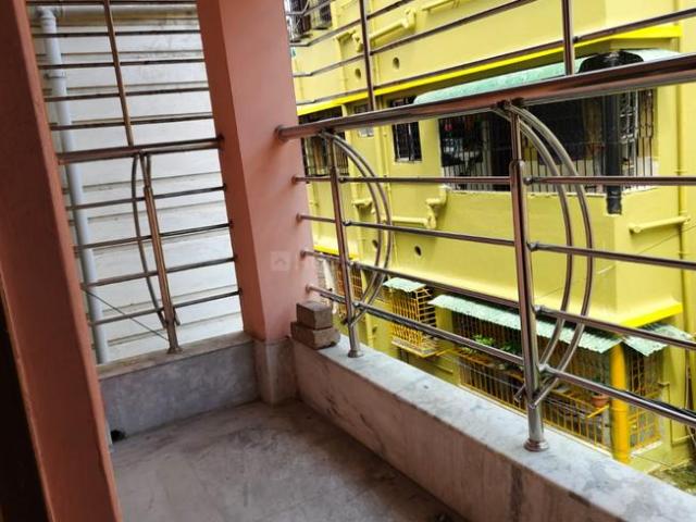 2 BHK Apartment in Tollygunge for rent Kolkata. The reference number is 15365146