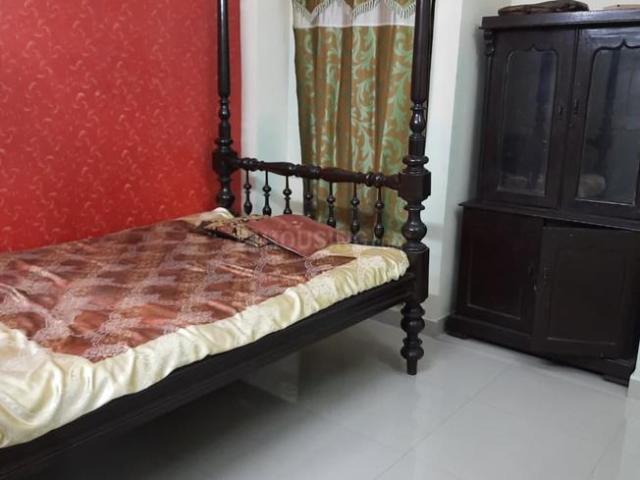 2 BHK Apartment in Tollygunge for rent Kolkata. The reference number is 15516246
