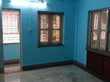 2 BHK Apartment in Tollygunge for rent Kolkata. The reference number is 17504235