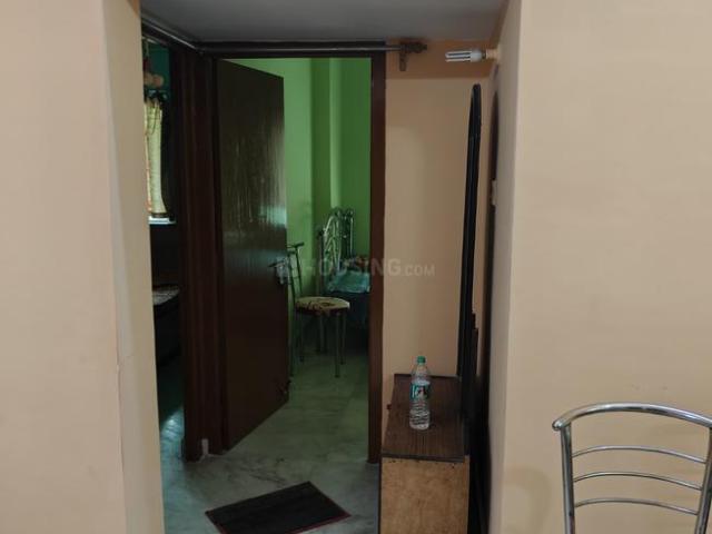 2 BHK Apartment in Tollygunge for rent Kolkata. The reference number is 18849236
