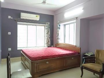 2 BHK Apartment in Tollygunge for rent Kolkata. The reference number is 20442459