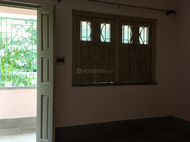 2 BHK Apartment in Tollygunge for rent Kolkata. The reference number is 20893491