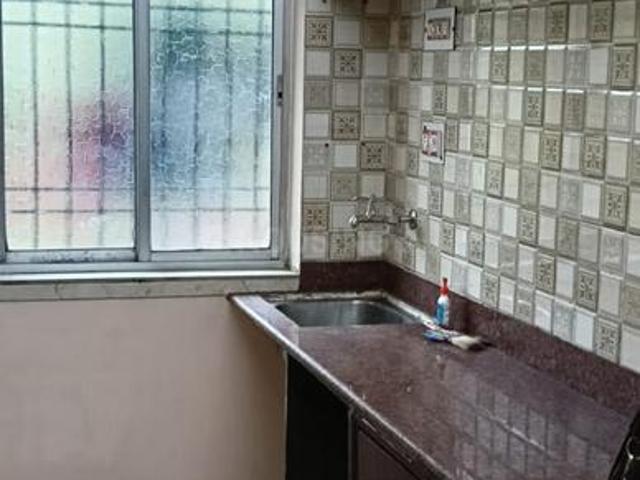 2 BHK Apartment in Tollygunge for rent Kolkata. The reference number is 21029848