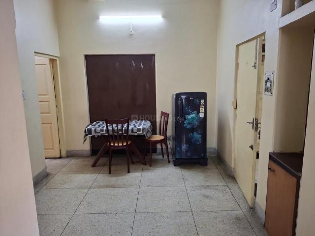 2 BHK Apartment in Tollygunge for rent Kolkata. The reference number is 21046734
