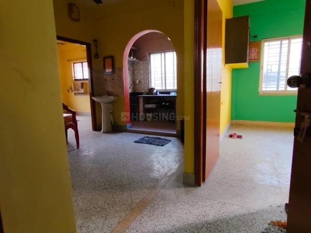 2 BHK Apartment in Tollygunge for resale Kolkata. The reference number is 18669390