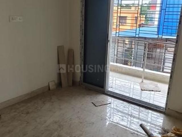 2 BHK Apartment in Tollygunge for resale Kolkata. The reference number is 20995624