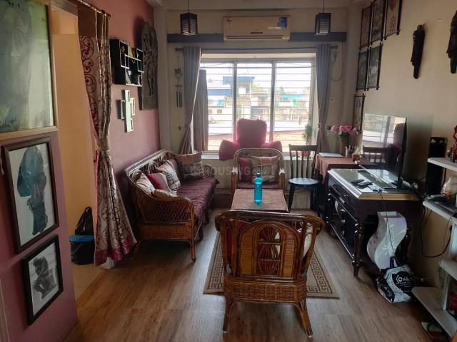 2 BHK Apartment in Tollygunge for resale Kolkata. The reference number is 20297079