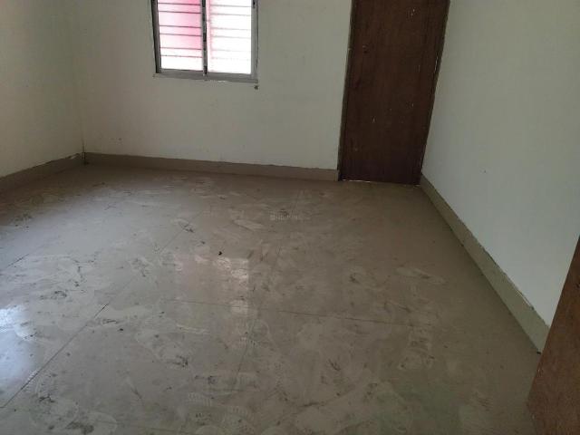 2 BHK Apartment in Tollygunge for resale Kolkata. The reference number is 20351898