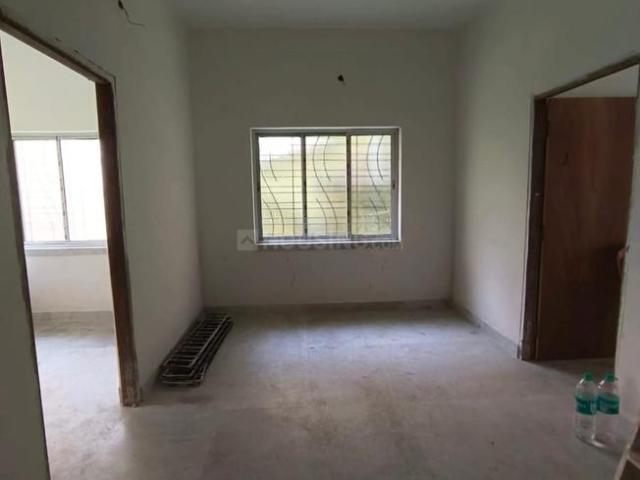 2 BHK Apartment in Tollygunge for resale Kolkata. The reference number is 21221484