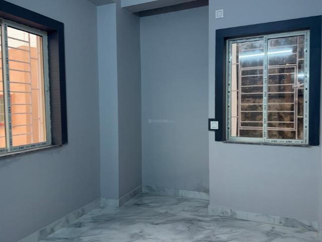 2 BHK Apartment in Topsia for rent Kolkata. The reference number is 21036115