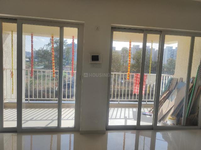 2 BHK Apartment in Tathawade for rent Pune. The reference number is 18387057