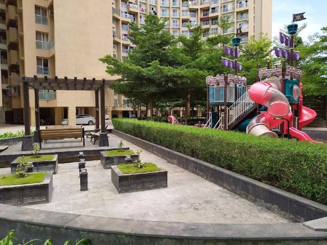 2 BHK Apartment in Tathawade for rent Pune. The reference number is 20900526