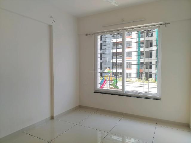 2 BHK Apartment in Tathawade for rent Pune. The reference number is 20158364