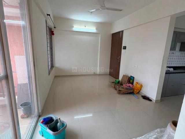 2 BHK Apartment in Tathawade for rent Pune. The reference number is 21012931
