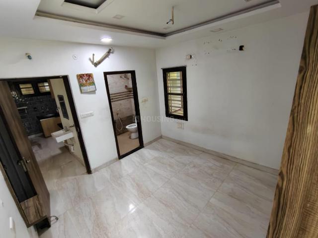 2 BHK Apartment in Tadepalli for rent Vijayawada. The reference number is 21072200