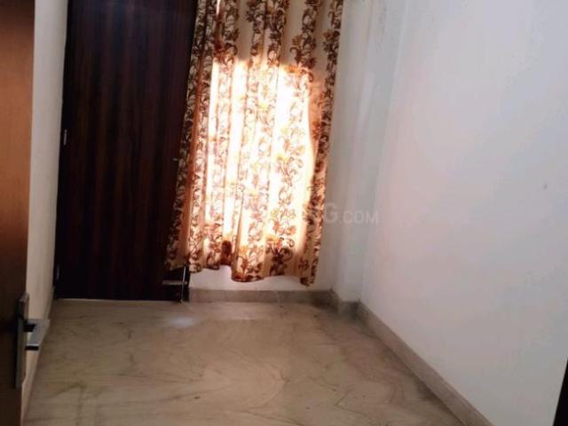 2 BHK Apartment in Tagore Garden Extension for rent New Delhi. The reference number is 18502294