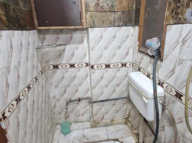 2 BHK Apartment in Tagore Garden Extension for rent New Delhi. The reference number is 18684869