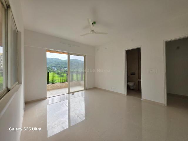 2 BHK Apartment in Talegaon Dabhade for rent Pune. The reference number is 21001719