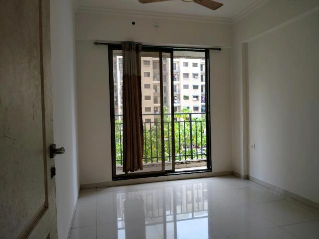 2 BHK Apartment in Taloja for resale Navi Mumbai. The reference number is 19450436