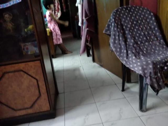 2 BHK Apartment in Taltala for resale Kolkata. The reference number is 18843745