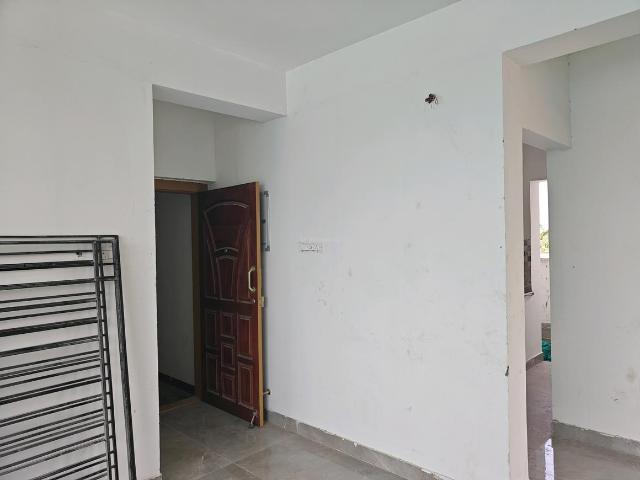 2 BHK Apartment in Tambaram East for resale Chennai. The reference number is 21005481