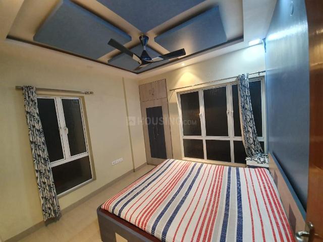 2 BHK Apartment in Tangra for rent Kolkata. The reference number is 17581058