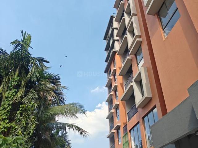 2 BHK Apartment in Tangra for rent Kolkata. The reference number is 18431641