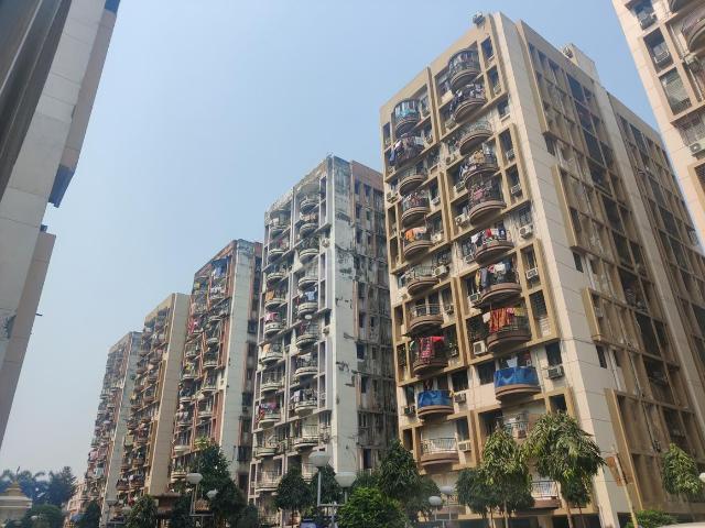 2 BHK Apartment in Tangra for rent Kolkata. The reference number is 18703724