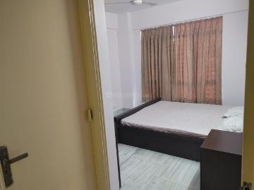 2 BHK Apartment in Tangra for rent Kolkata. The reference number is 18766674