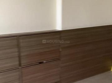 2 BHK Apartment in Tangra for rent Kolkata. The reference number is 20431230