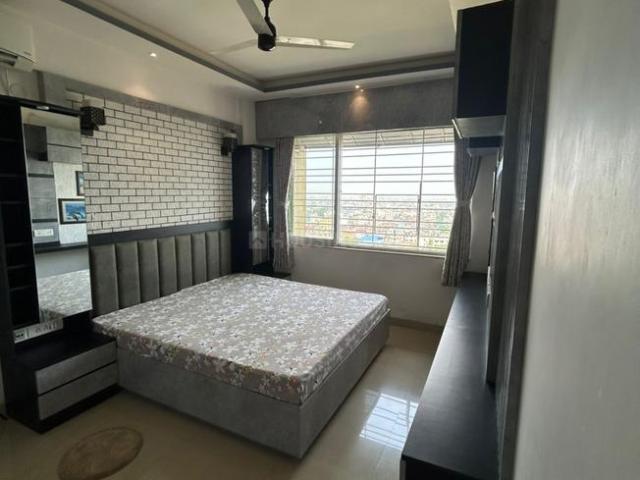 2 BHK Apartment in Tangra for rent Kolkata. The reference number is 20806107