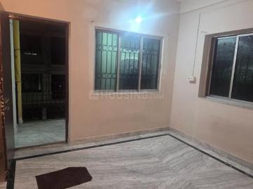 2 BHK Apartment in Tangra for rent Kolkata. The reference number is 20125605