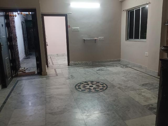 2 BHK Apartment in Tangra for rent Kolkata. The reference number is 20171341