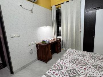 2 BHK Apartment in Tangra for rent Kolkata. The reference number is 20196681