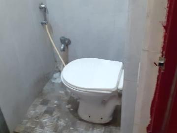 2 BHK Apartment in Tangra for rent Kolkata. The reference number is 8097726