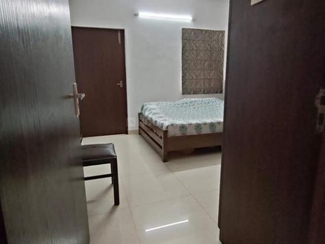 2 BHK Apartment in Tangra for resale Kolkata. The reference number is 15708460