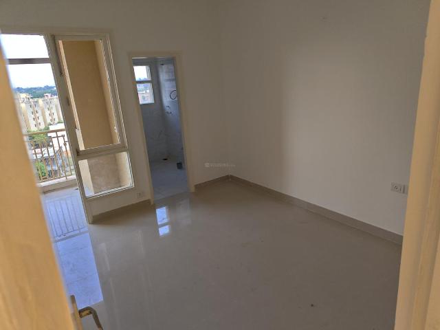 2 BHK Apartment in Tapukara for resale Bhiwadi. The reference number is 21297499