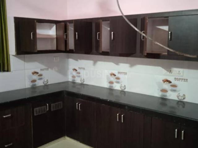 2 BHK Apartment in Teliarganj for rent Allahabad. The reference number is 14980815