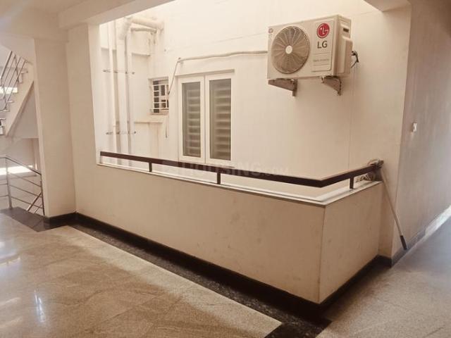 2 BHK Apartment in Thudiyalur for rent Coimbatore. The reference number is 19993174